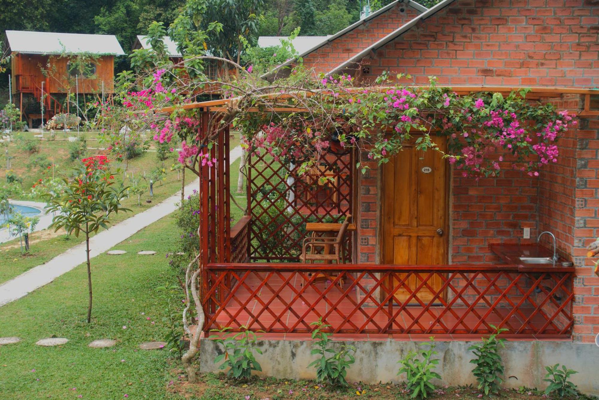 Phu Quoc Valley Sen Bungalow Exterior foto